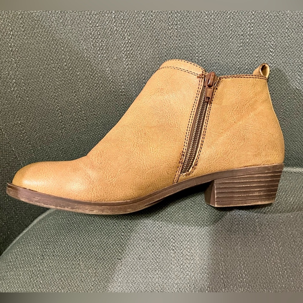 Brown Booties Size 7 Excellent Condition